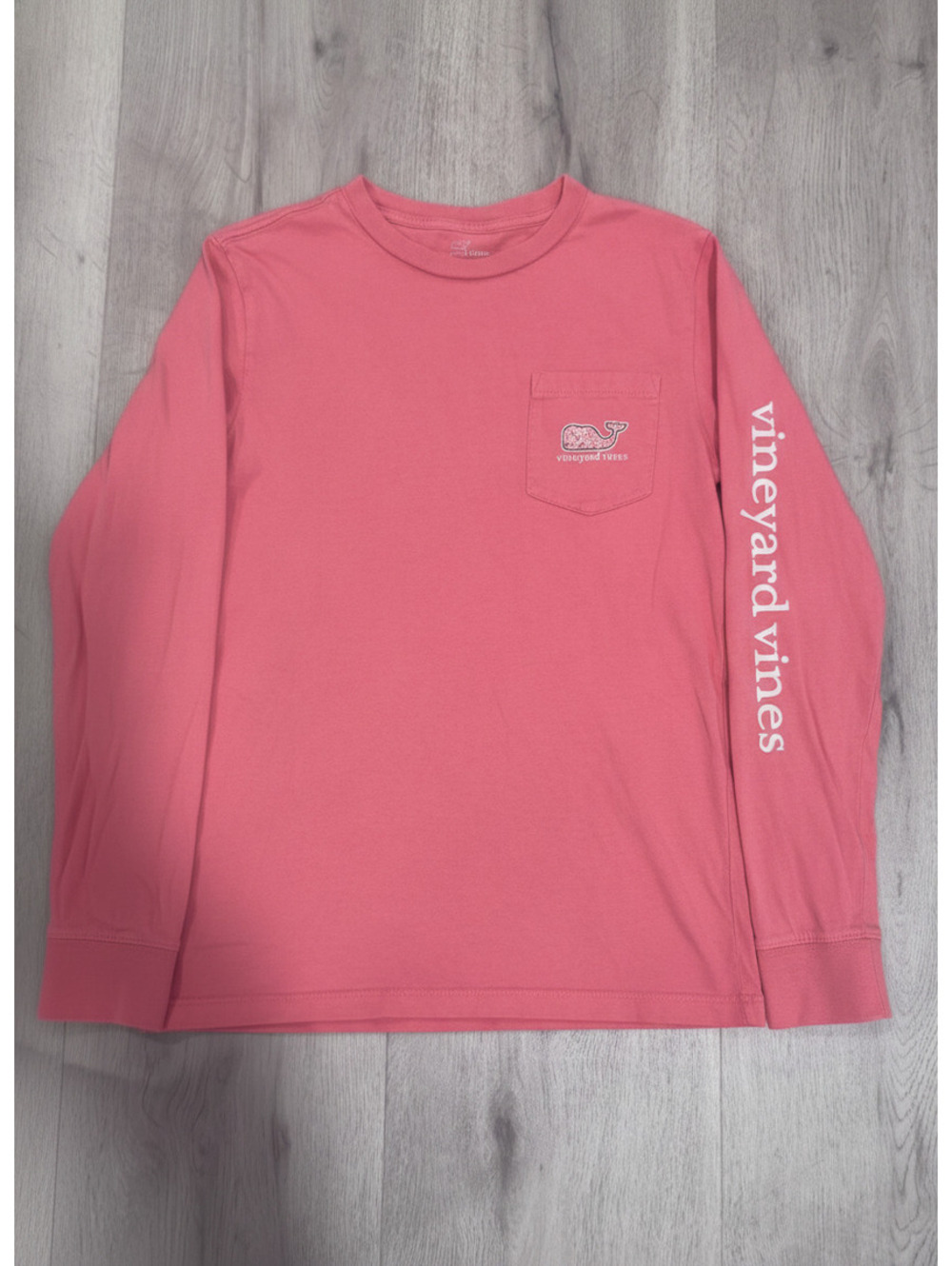 Vineyard Vines Boy’s Long Sleeve Pocket T-Shirt Whale Logo Coral Pink Large